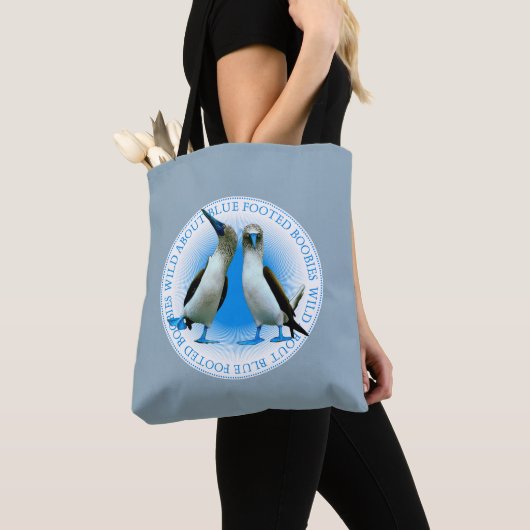 Tote Bag Boobies aux pieds bleus (De près)