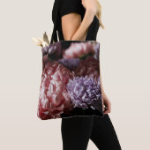 Tote Bag Bouquet d'aster rose : éclairage baroque. (De près)