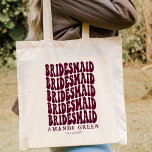 Tote Bag Bourgogne Amusants Rétro Boho Personnalisé Bachelo<br><div class="desc">Vous recherchez des sacs fourre-tout de femme de chambre d'hôte personnalisés pour votre prochaine soirée de bachelorette ? Ne cherchez pas plus loin que ce sac fourre-tout de bachelorette personnalisé retro-fun et bordeaux ! Ce sac fourre-tout est parfait pour transporter toutes vos nécessités lors de votre grand jour. De plus,...</div>