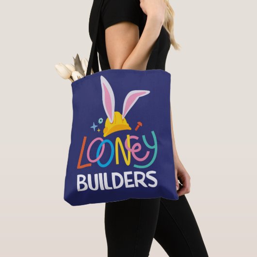 Tote Bag BUGS BUNNY BUILDERS™| Hard Hat Stacked Logo (De près)