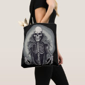 Tote Bag Cadavre à capuchon (De près)
