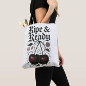 Tote Bag Cerises gothiques graphiques mûres et prêtes (De près)