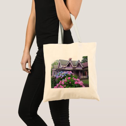 Tote Bag Chalet victorien pourpre - Vignoble de Martha (Devant (produit))