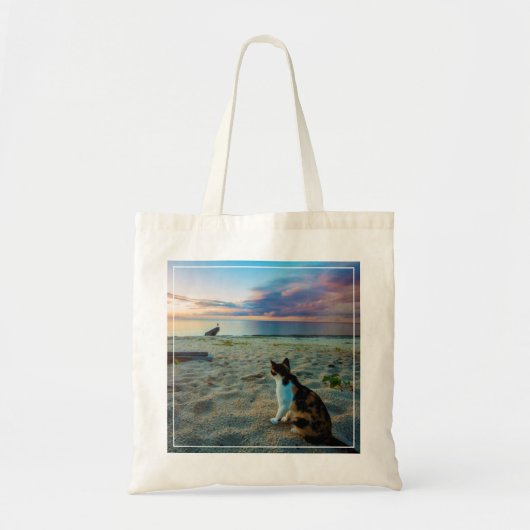 Tote Bag Chat se reposant sur une plage (Devant)