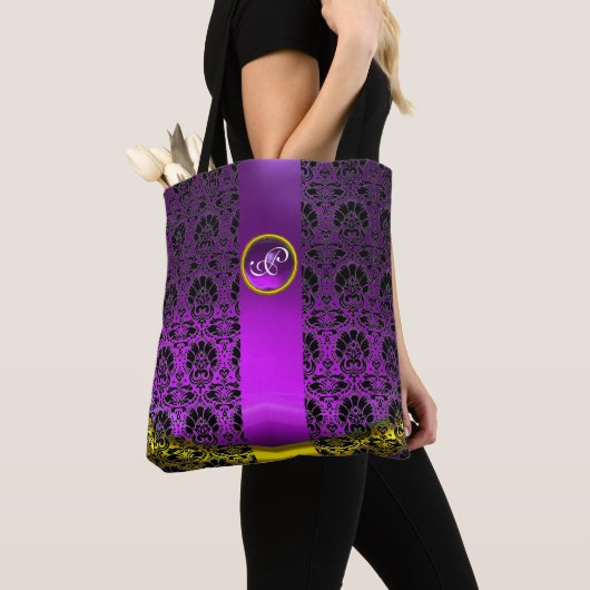 TOTE BAG CHIC BLACK WHITE DAMASK, MONOGRAMME DE PIERRE À JE (De près)