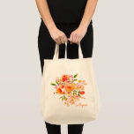 Tote Bag Chic élégant floral aquarelle orange personnalisé<br><div class="desc">Jolie peinture aquarelle d'un bouquet de fleurs en orange,  personnalisée avec votre nom.</div>