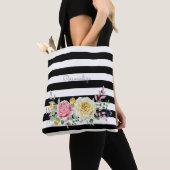 Tote Bag Chic Rose Floral tendance rayures noires et nom (De près)