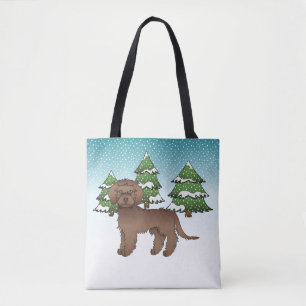 Tote Bag Chien Mini Goldendoodle Brun Dans Une Forêt D'Hive