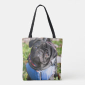 Tote Bag Chiot noir de carlin utilisant une veste (Dos)