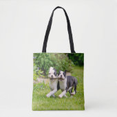 Tote Bag Chiots de Boston Terrier joyeux et amusants jouant (Devant)