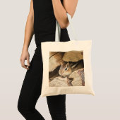 Tote Bag Chipmunk dans une pile de bois (Devant (produit))
