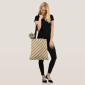 Tote Bag Classic Gold Diagonal Stripe Reflection Fourre-tou (Sur le modèle)