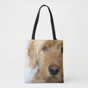 Tote Bag Closeuse de coquelicot de Goldendoodle