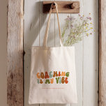 Tote Bag Coaching Retro super est My Vibe, Coach<br><div class="desc">Sac fourre-tout de style rétro "Coaching is My Vibe" pour les entraîneurs.</div>