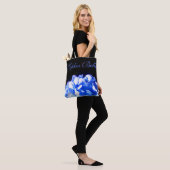 Tote Bag Cobalt bleu floral élégant bleu hydrangées (Sur le modèle)