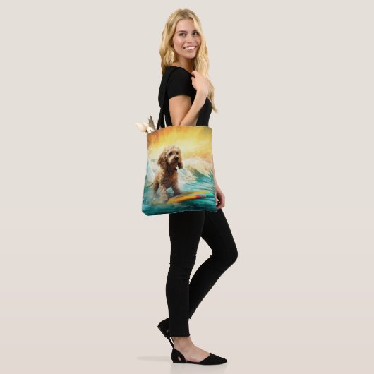 Tote Bag Cockapoo Beach Surf Paining (Sur le modèle)