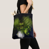 Tote Bag Coeur vert en noir (De près)
