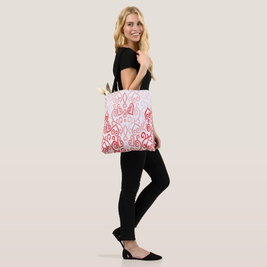 Tote Bag Coeurs rouge et rose (Sur le modèle)