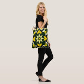 Tote Bag Conception florale géométrique vibrante (Sur le modèle)