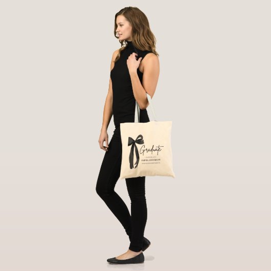 Tote Bag Coquette Black Bow moderne Graduate Graduate (Devant (modèle))