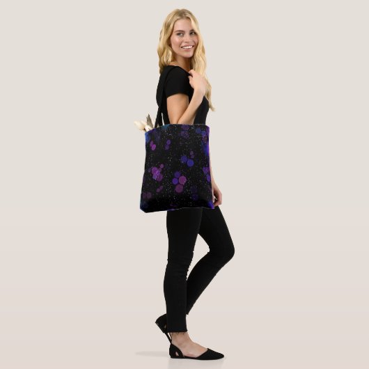 Tote Bag Cosmic Bubble Flow (Sur le modèle)