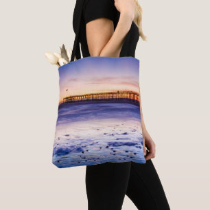 Tote Bag Coucher de soleil sur la jetée et la plage de Vent