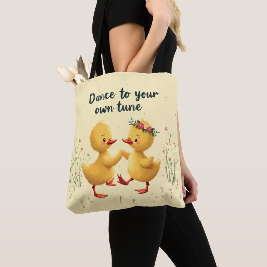 Tote Bag Couteaux de danse mignons avec des vibrations de p (De près)