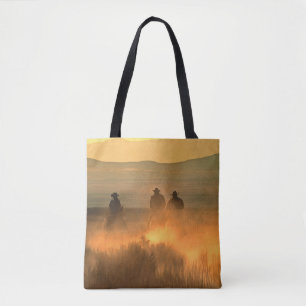 Tote Bag Cowboy Trio : Mountainous Arrière - plan Gallop.