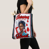Tote Bag Cute Nurse Pinup_ C'est dans mon sang (De près)