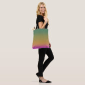 Tote Bag dégradé vert jaune rose tendance (Sur le modèle)