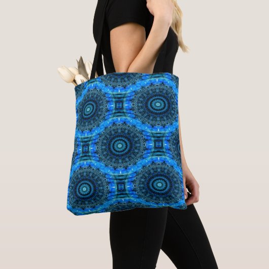 Tote Bag Dentelle voyageuse....... (De près)