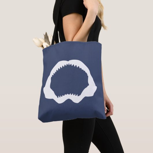 Tote Bag Dents de requin bleu blanc (De près)