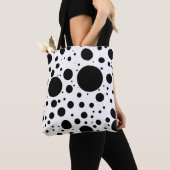 Tote Bag Des centaines de points et de cercles noirs de dif (De près)