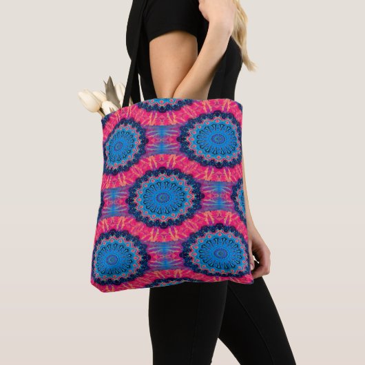 Tote Bag Des Mandalas Fleurs.... (De près)