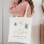 Tote Bag Desert Palm & Cactus Bachelorette<br><div class="desc">Bienvenue amis à votre week-end de bachelorette dans le désert avec ces sacs fourre-tout personnalisés mignons. Le design présente des illustrations de cactus aquarelle, de palmier et de verre de champagne, avec votre destination sous (illustrée avec Scottsdale) en écriture manuscrite. Deux champs supplémentaires de texte personnalisés sous fournissent de l'espace...</div>