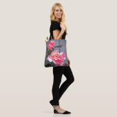 Tote Bag Deux Roses (Sur le modèle)