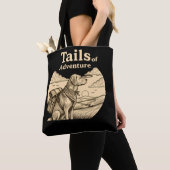 Tote Bag Dog Tails of Adventure Funny Dog Lover Hiking  (De près)