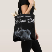 Tote Bag Dogs have Owners, Cats Have Staff (De près)