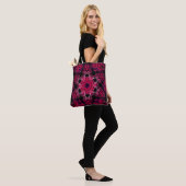 Tote Bag Dot Mandala Flower rose et violet (Sur le modèle)