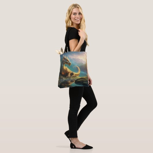 Tote Bag Dragon (Sur le modèle)
