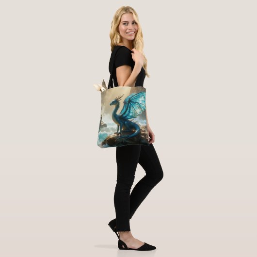 Tote Bag dragon bleu (Sur le modèle)
