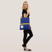Tote Bag Drapeau de Nauru (Sur le modèle)