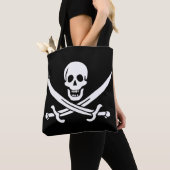 Tote Bag Drapeau de pirate Crâne croisé épées (De près)