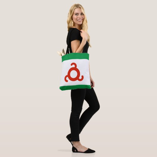 Tote Bag Drapeau d'Ingouchie (Sur le modèle)