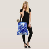 Tote Bag Éclatement de Fleur Bleu Électrique (Sur le modèle)
