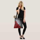 Tote Bag Élégance de la rose rouge (Sur le modèle)
