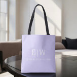 Tote Bag Élégant professionnel simple Monogramme minimalist<br><div class="desc">Découvrez notre Elegant Professional Simple Monogram Minimalist Collection : Elevez votre style avec une sophistication intemporelle et une élégance sobre. Réalisée avec une attention minutieuse aux détails, cette collection présente des designs minimalistes ornés de votre monogramme personnalisé. Chaque pièce respire le professionnalisme et le raffinement, parfait pour faire une impression...</div>