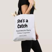 Tote Bag Elle est un nom de fête de bachelorette date simpl (De près)