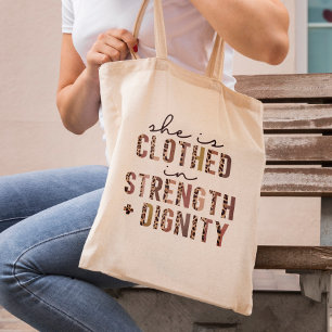 Tote Bag Elle Est Vêtue En Force Et Dignité Chrétienne