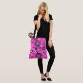 Tote Bag Encre rose (Sur le modèle)